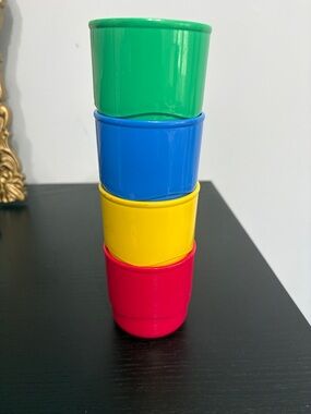 Tupperware Stackable Bright Color Cup Set - Green, Blue, Yellow, Red